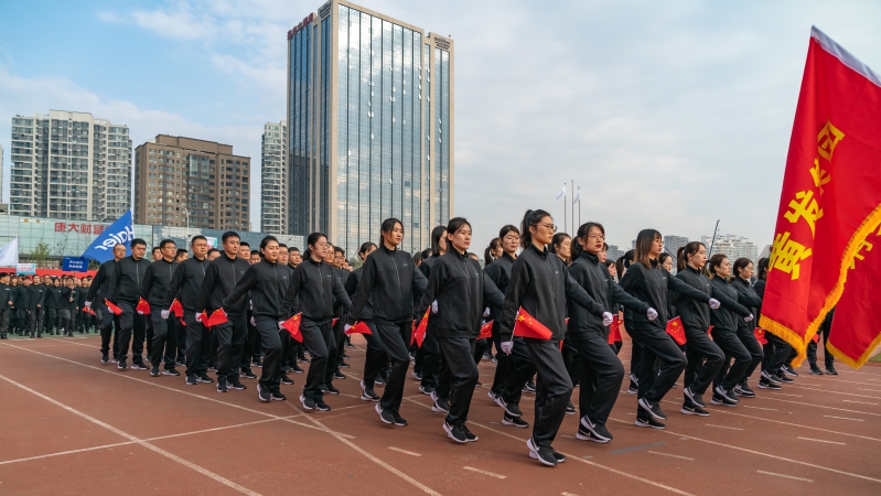 全民運(yùn)動(dòng)會(huì) 黃發(fā)展風(fēng)采(圖2) 全民運(yùn)動(dòng)會(huì) 黃發(fā)展風(fēng)采(圖2)